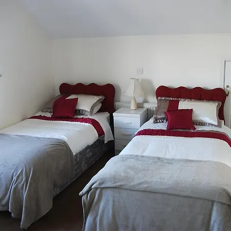 Hillcrest Bed and Breakfast