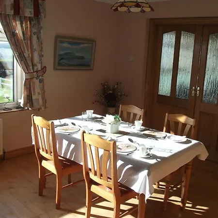 Hillcrest Bed and Breakfast